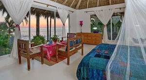 Vista desde la cama a la playa de sayulita